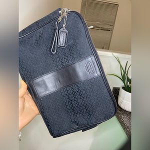 Coach makeup/cosmetic case